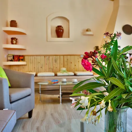 Poseidon's Nest * Mesokhórion